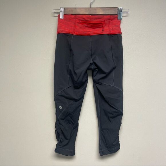 Lululemon Womens Black Workout Pants Leggings Size 2 - Picture 4 of 5